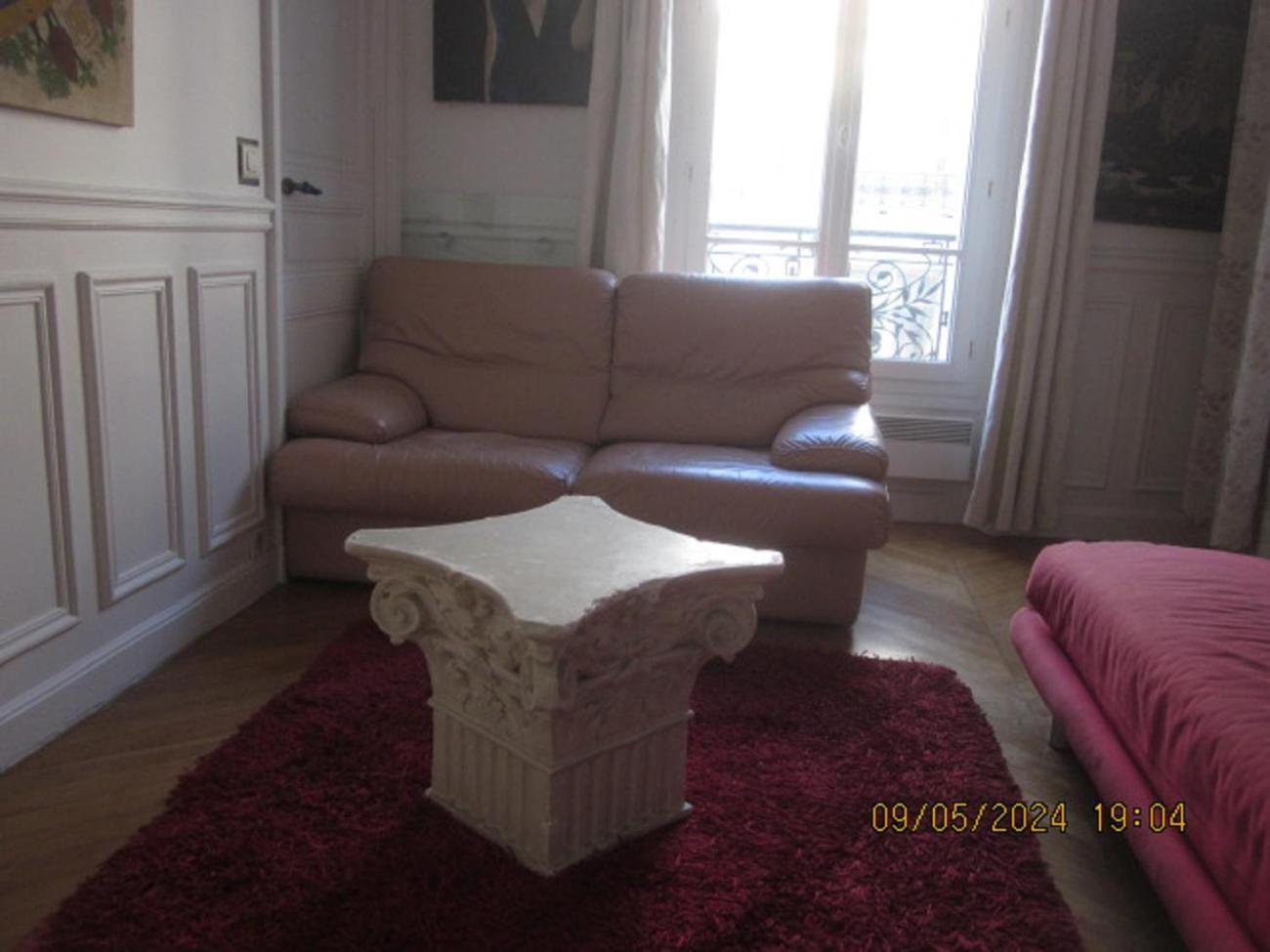 Bed And Breakfast Paris Centre Room photo